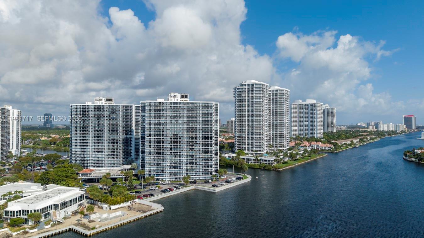 Photo of 20515 Country Club Dr  #2242, Aventura, Florida, 33180 - 