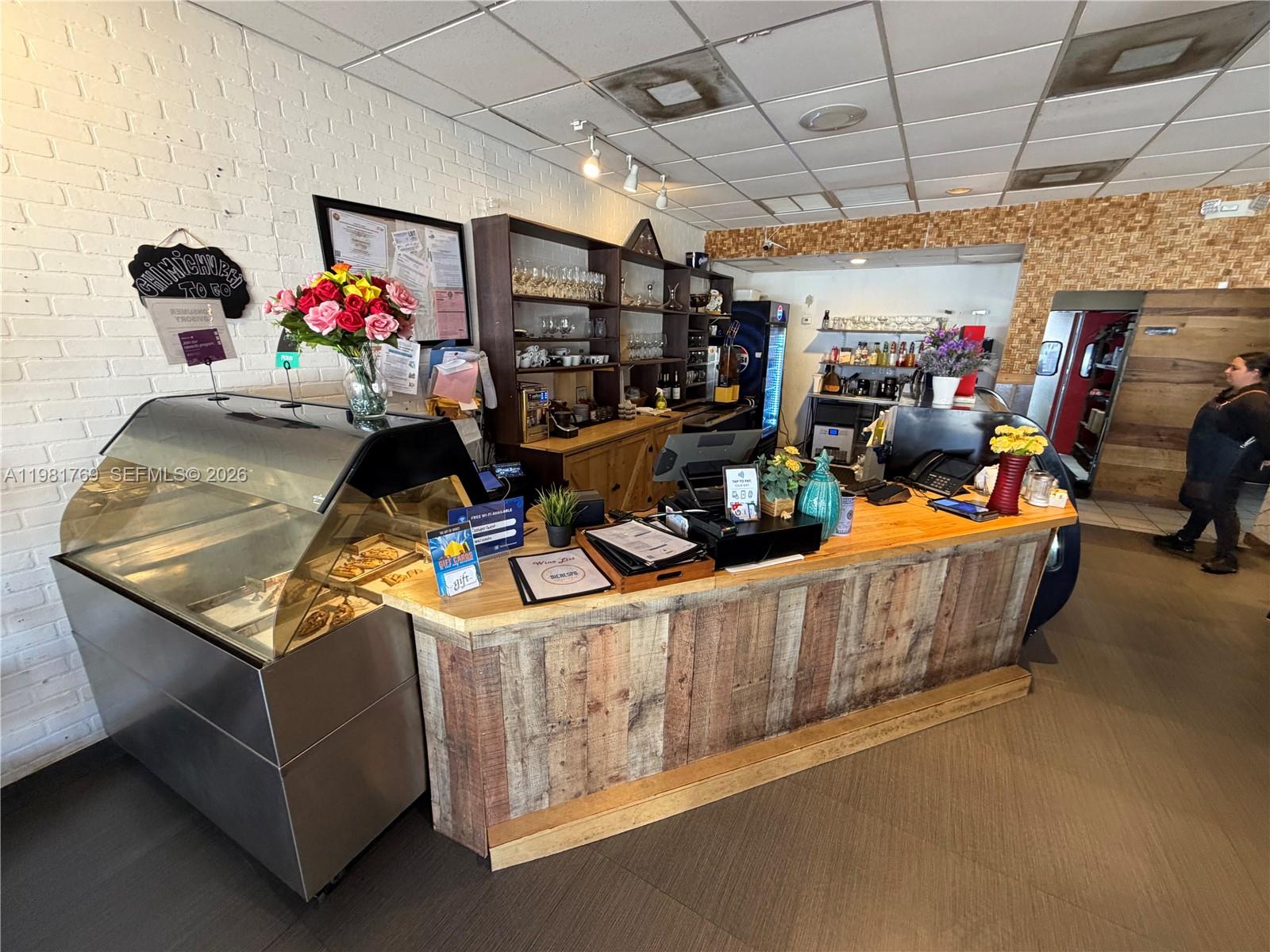   /   sq. ft. $ 2026-03-12 0 foto