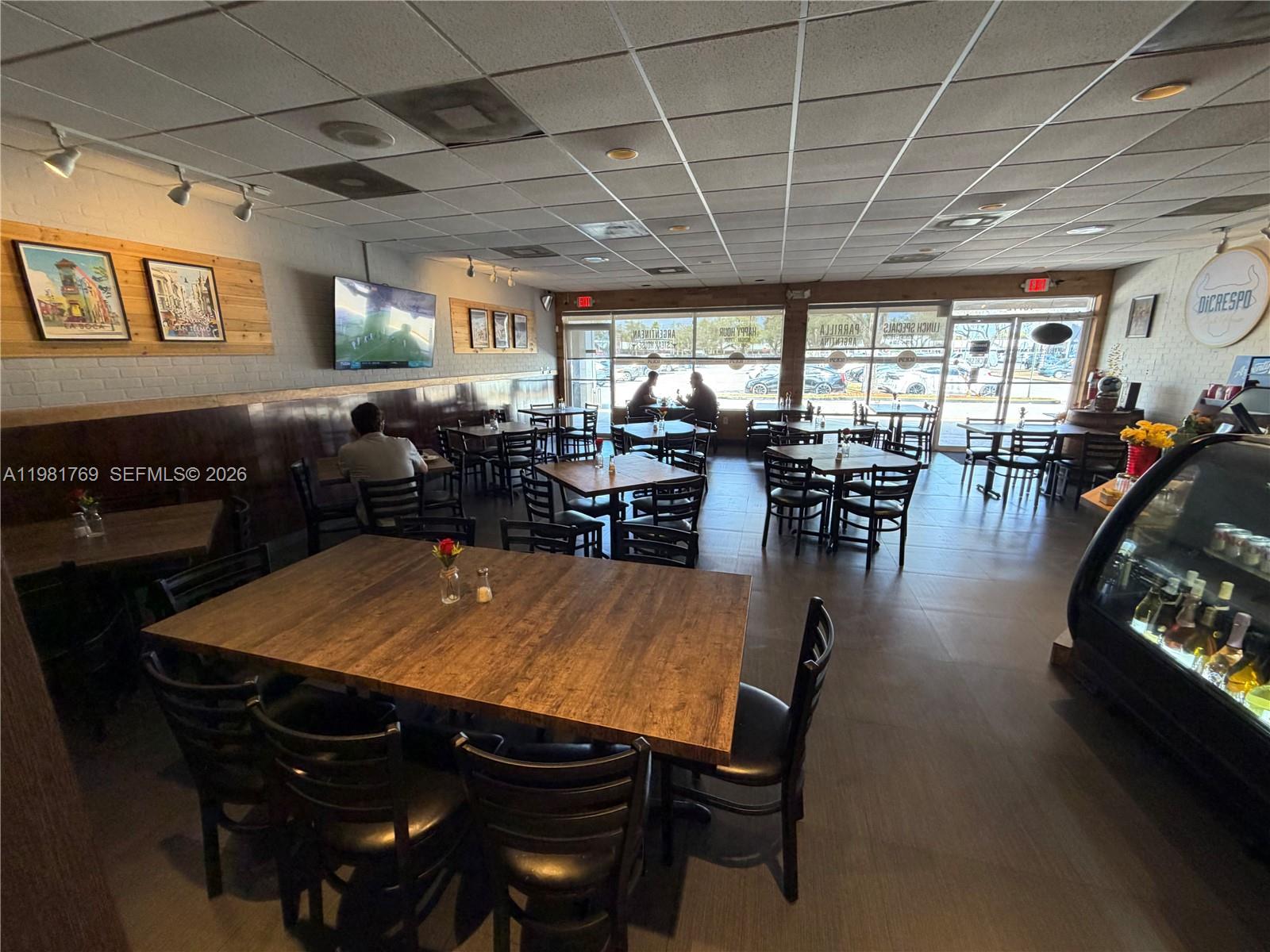   /   sq. ft. $ 2026-03-12 0 foto