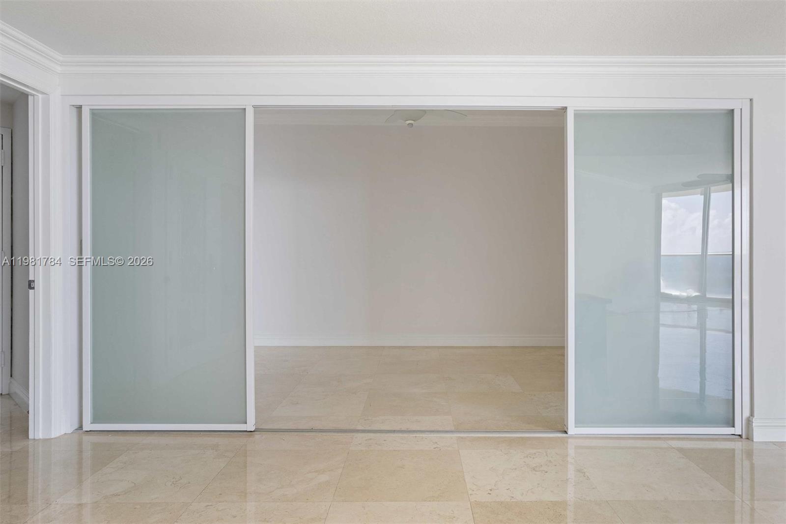 Photo of 6051 Ocean Dr  #1106, Hollywood, Florida, 33019 - 