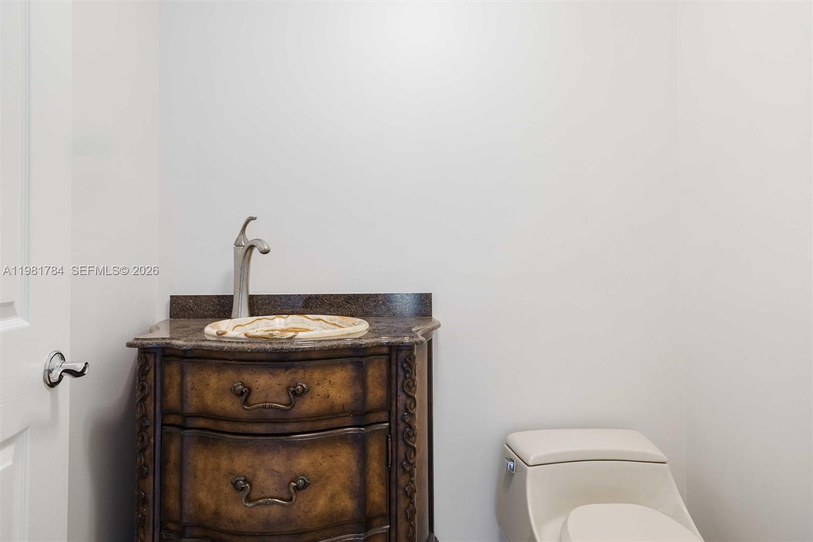 Photo of 6051 Ocean Dr  #1106, Hollywood, Florida, 33019 - 