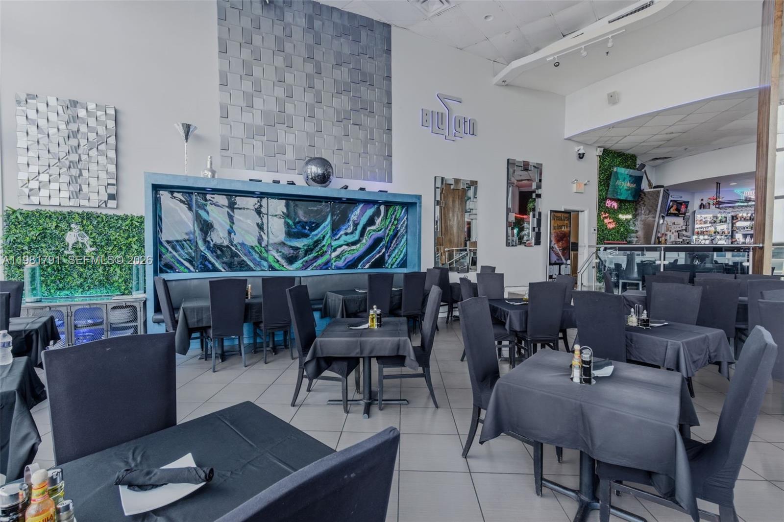 Подробнее / кв.футов $ 2026-03-12 0 Фото