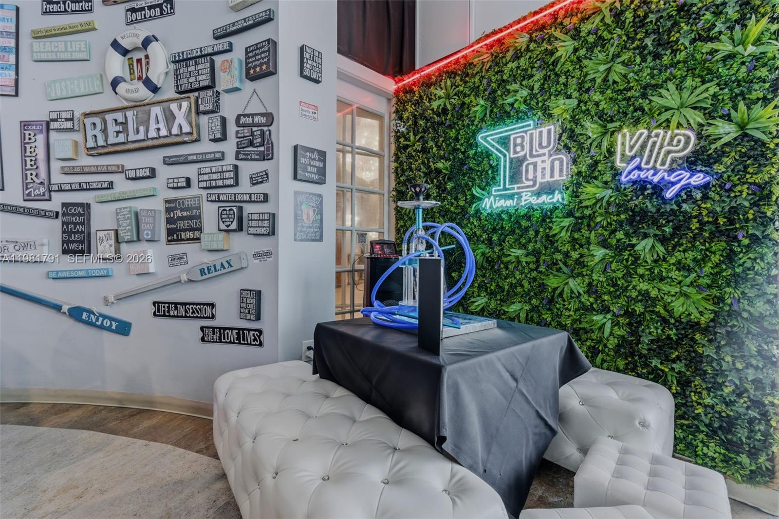 Подробнее / кв.футов $ 2026-03-12 0 Фото