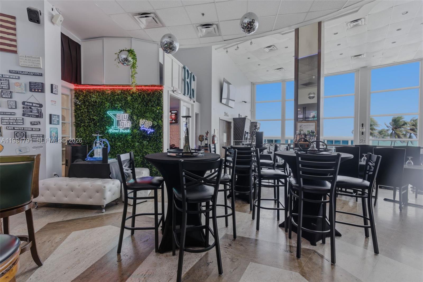 Подробнее / кв.футов $ 2026-03-12 0 Фото