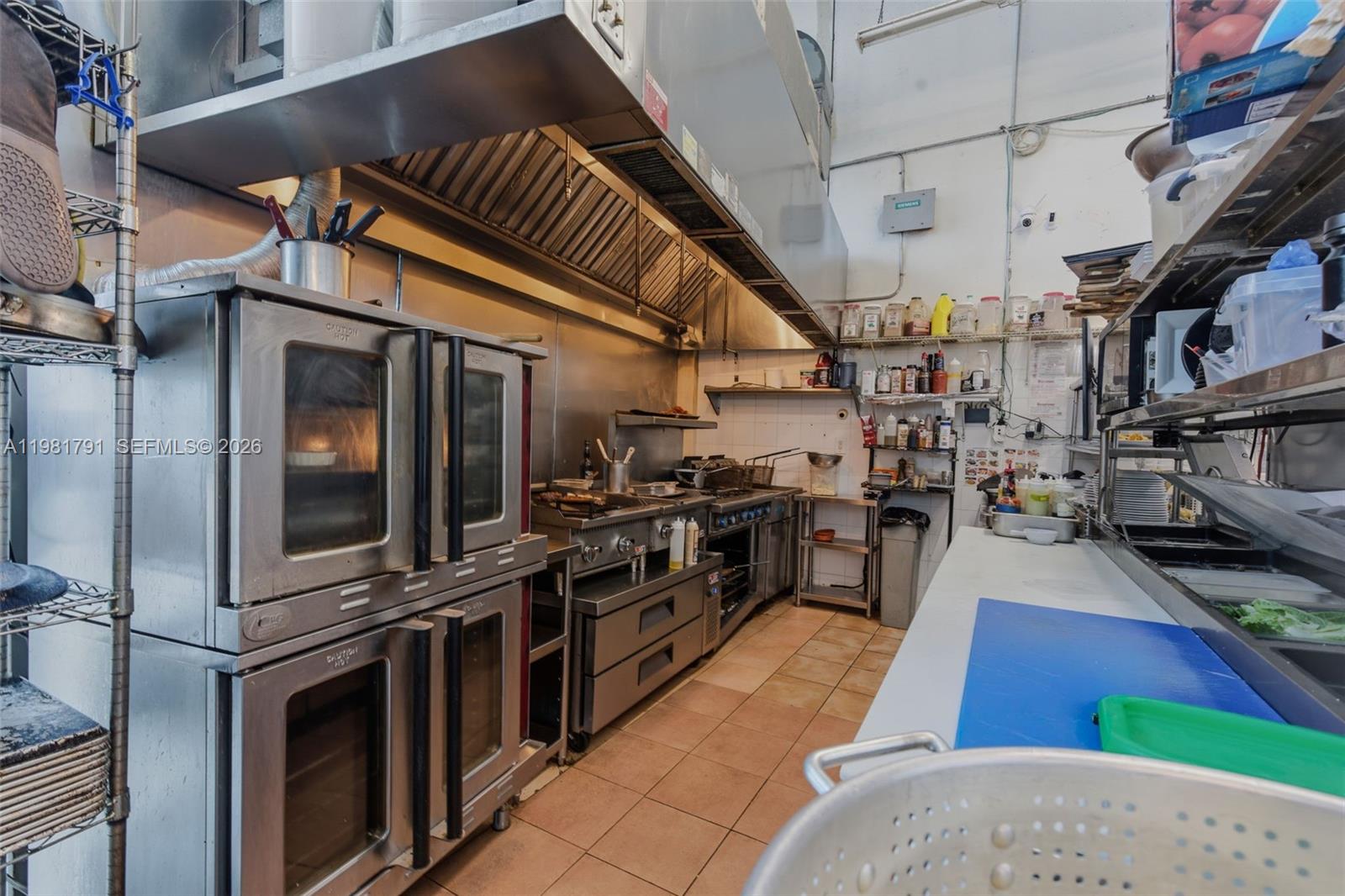 Подробнее / кв.футов $ 2026-03-12 0 Фото