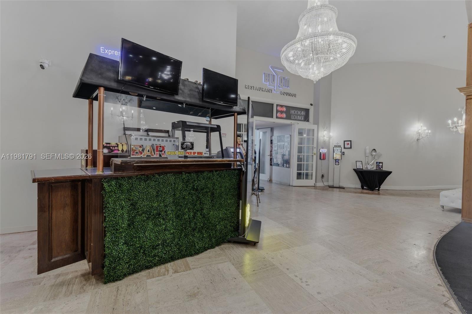 Подробнее / кв.футов $ 2026-03-12 0 Фото