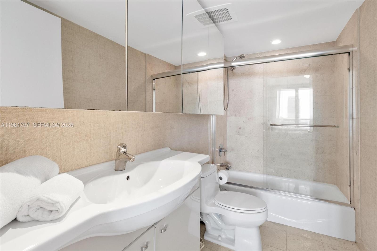 2904 2 / 3 1675 sq. ft. $ 2026-03-12 0 foto