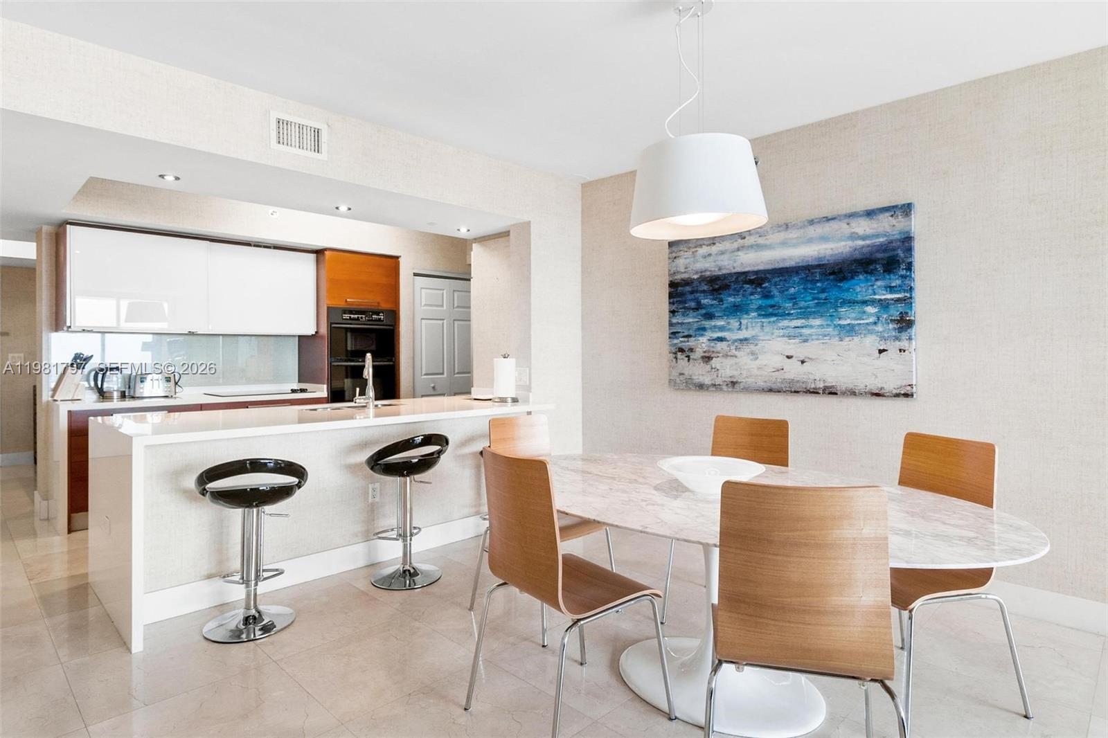 2904 2 / 3 1675 sq. ft. $ 2026-03-12 0 foto
