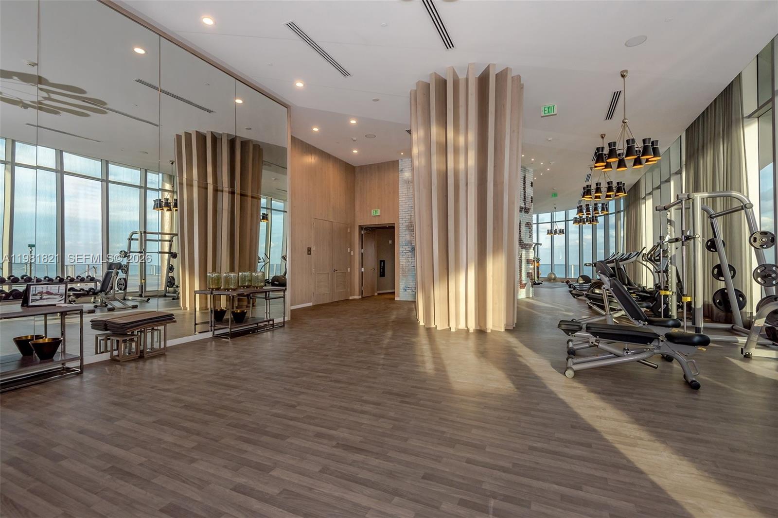 MPH5 2 / 2 1161 кв.футов $ 2026-03-12 0 Фото