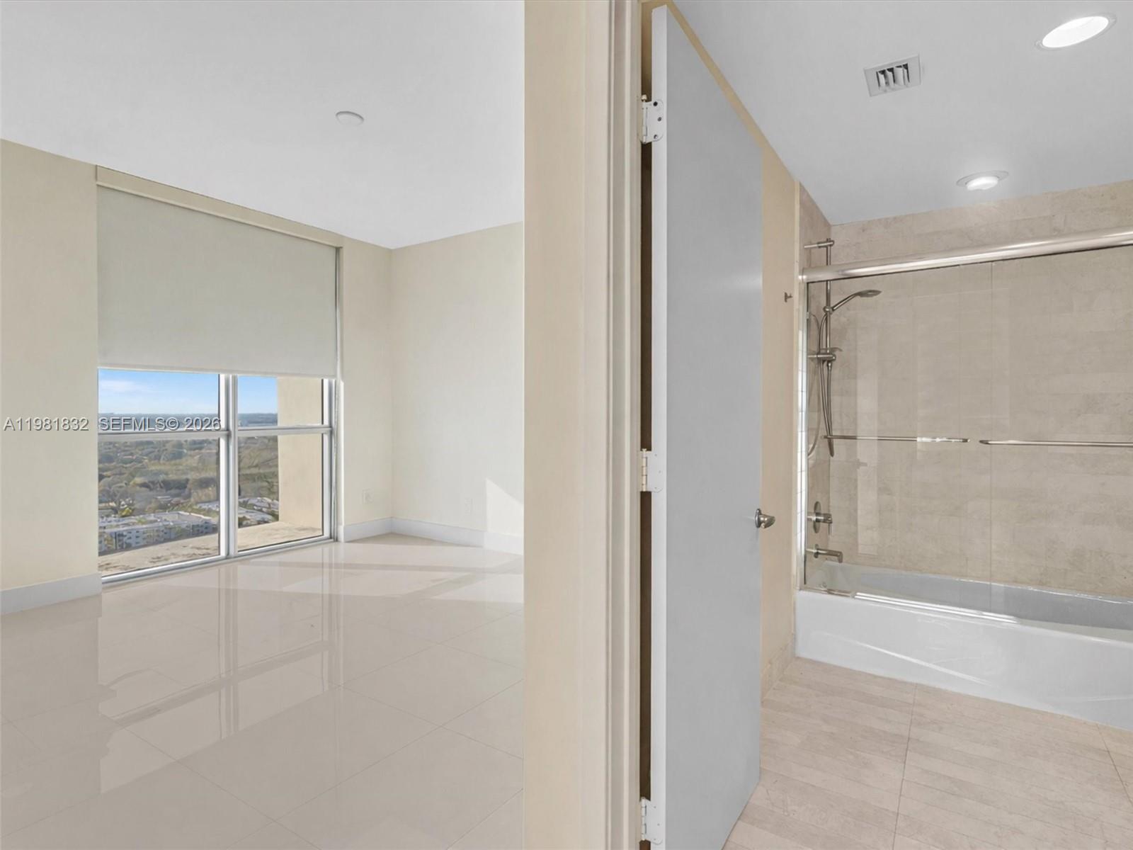 Photo of 17301 Biscayne Blvd  #2301, North Miami Beach, Florida, 33160 - 