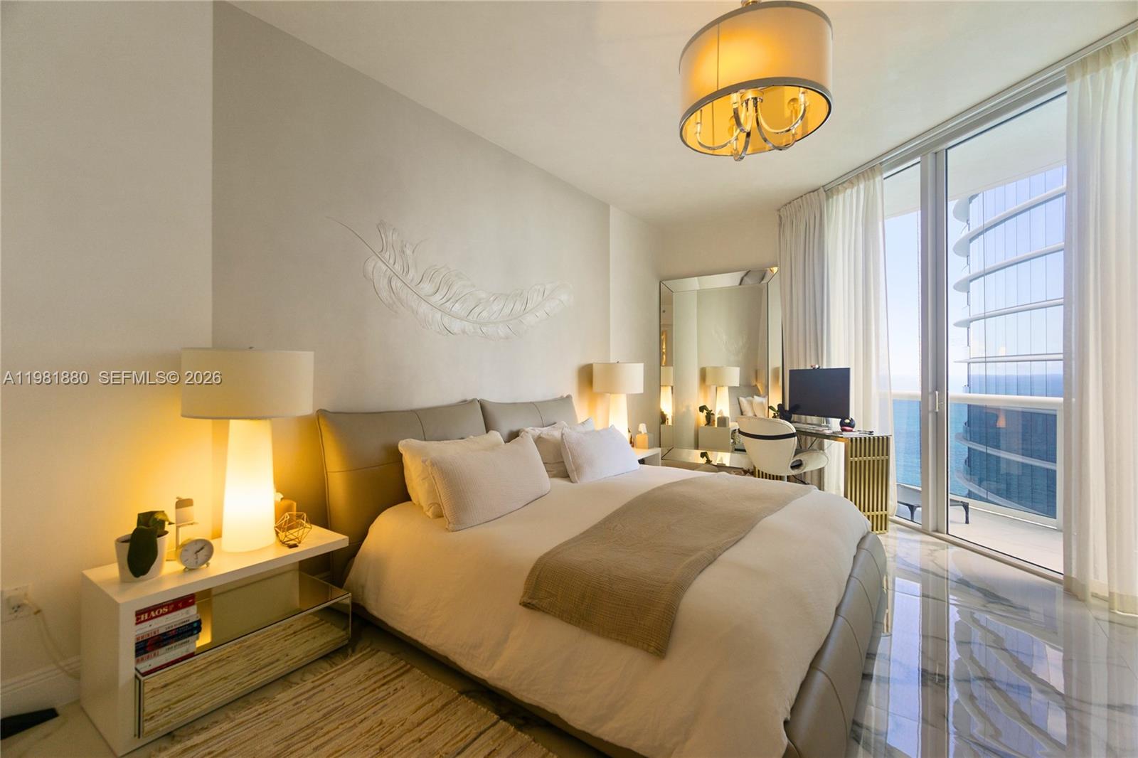 Ver detalles 2606 3 / 4 2558 sq. ft. $ 2026-03-12 0 foto