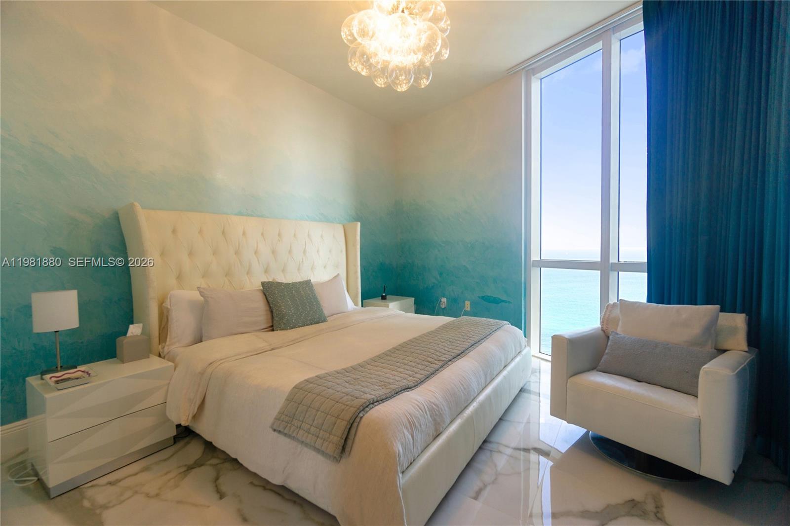 Ver detalles 2606 3 / 4 2558 sq. ft. $ 2026-03-12 0 foto