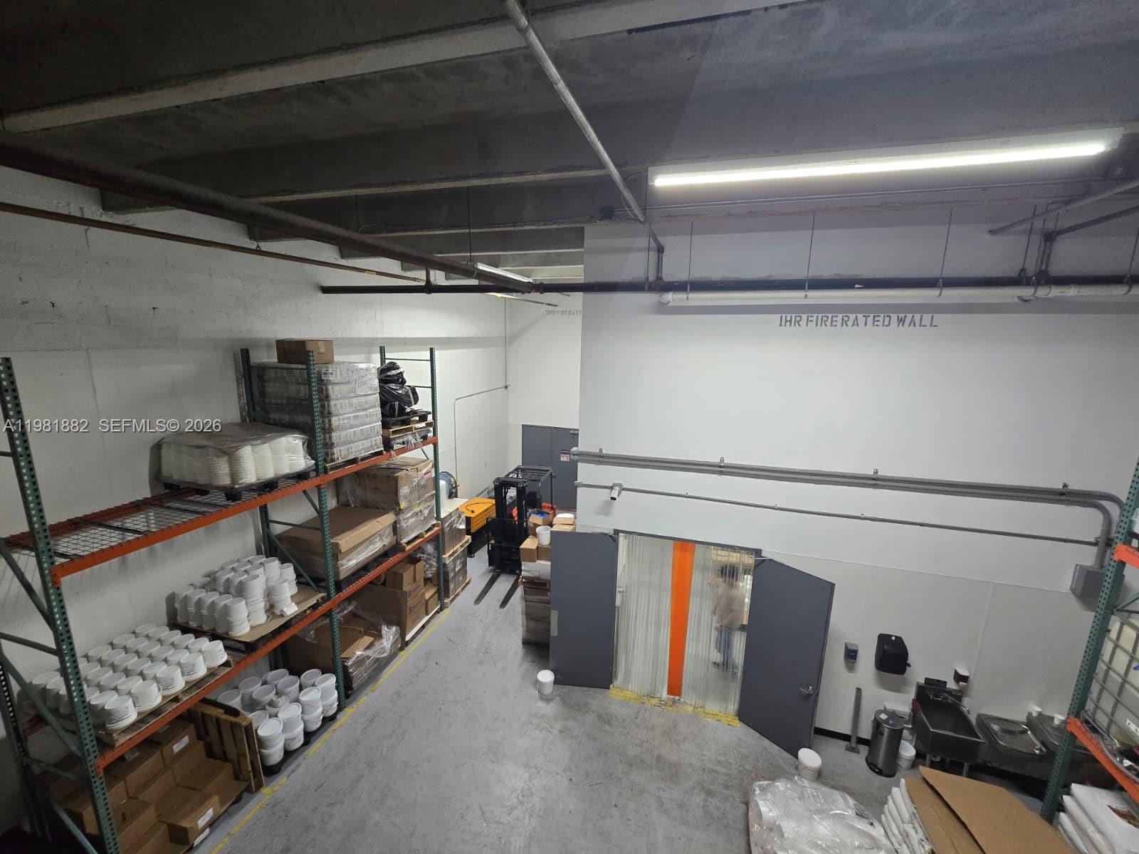   /   sq. ft. $ 2026-03-12 0 foto