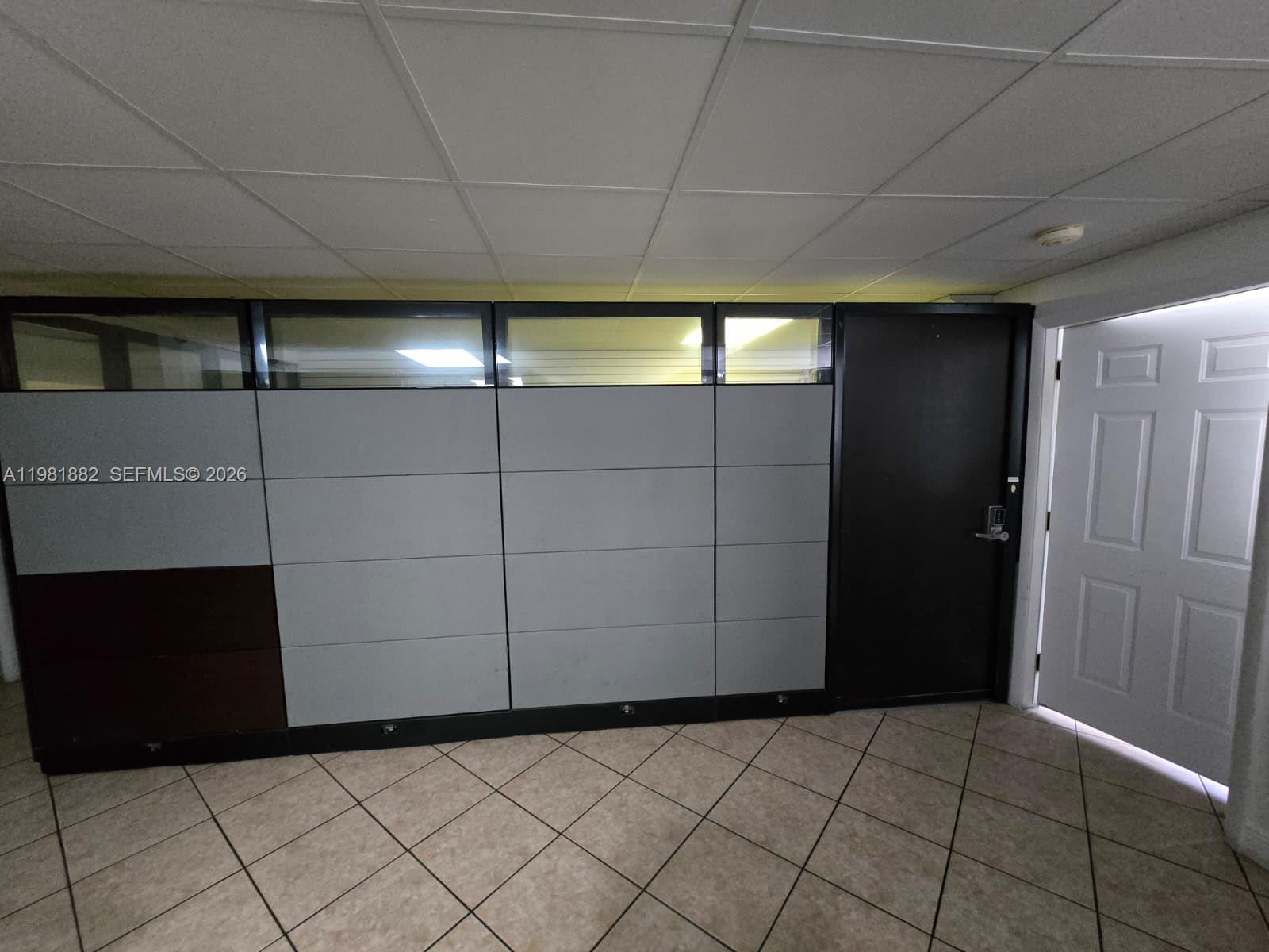   /   sq. ft. $ 2026-03-12 0 foto