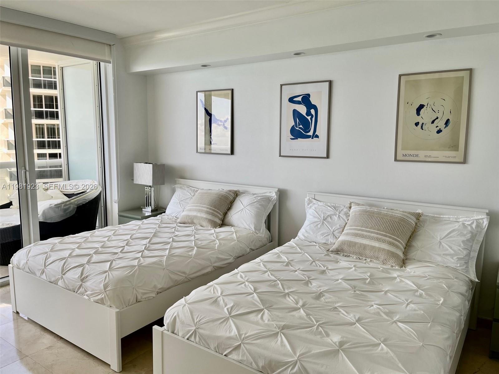 4004 3 / 3 1675 sq. ft. $ 2026-03-12 0 foto