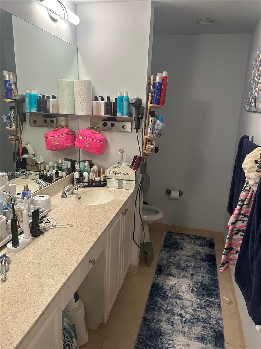 Photo of 3340 190th St  #1407, Aventura, Florida, 33180 - 