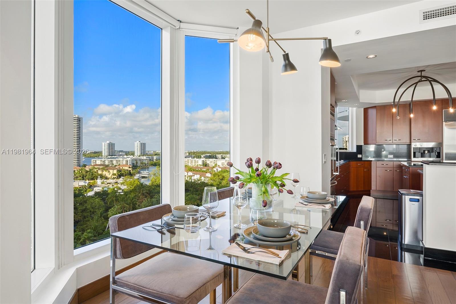 1208 4 / 5 3709 sq. ft. $ 2026-03-12 0 Photo