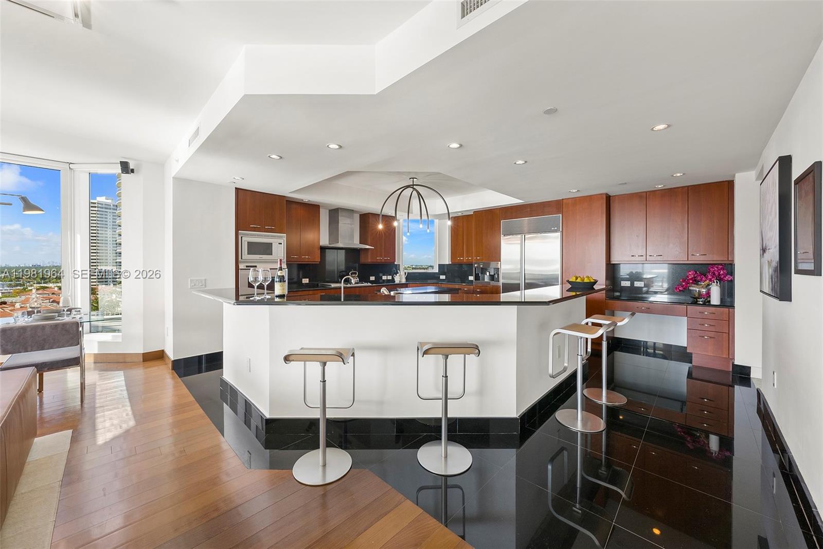 1208 4 / 5 3709 sq. ft. $ 2026-03-12 0 Photo