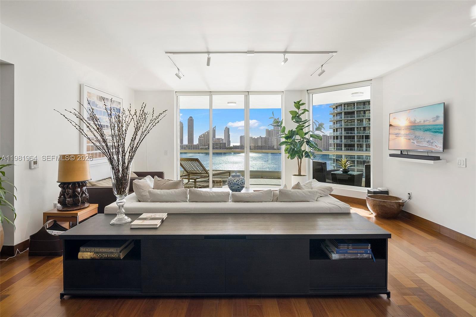 1208 4 / 5 3709 sq. ft. $ 2026-03-12 0 Photo