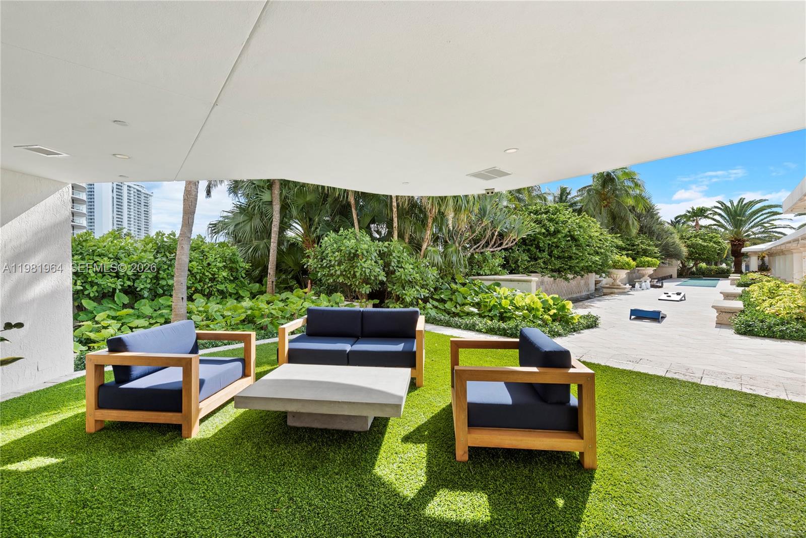 1208 4 / 5 3709 sq. ft. $ 2026-03-12 0 Photo