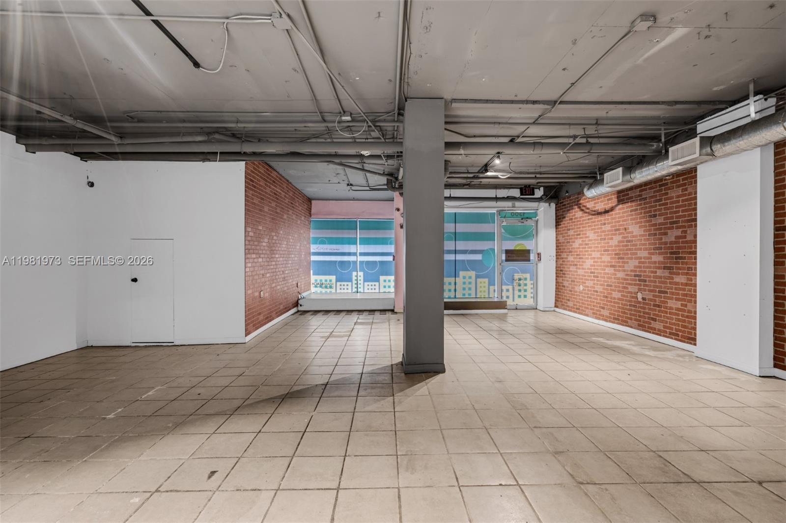 C-1B  /   sq. ft. $ 2026-03-12 0 foto