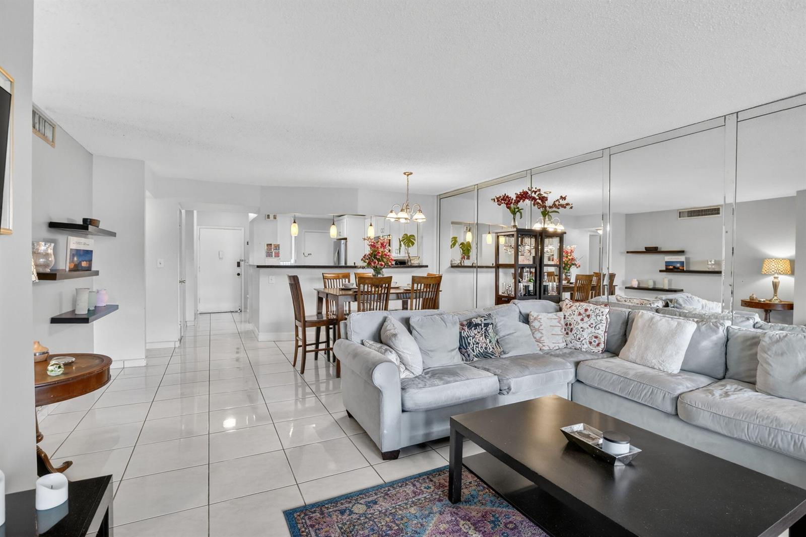 408-1 2 / 2 1315 sq. ft. $ 2026-03-31 0 Photo