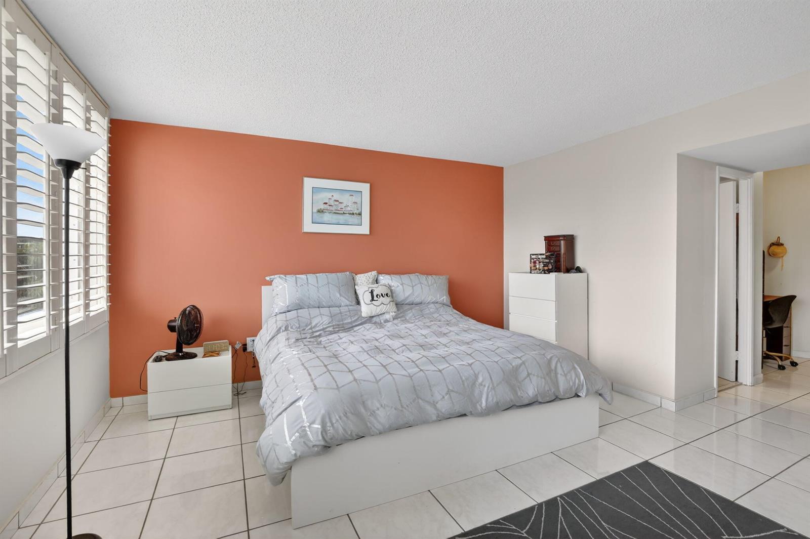 408-1 2 / 2 1315 sq. ft. $ 2026-03-31 0 Photo