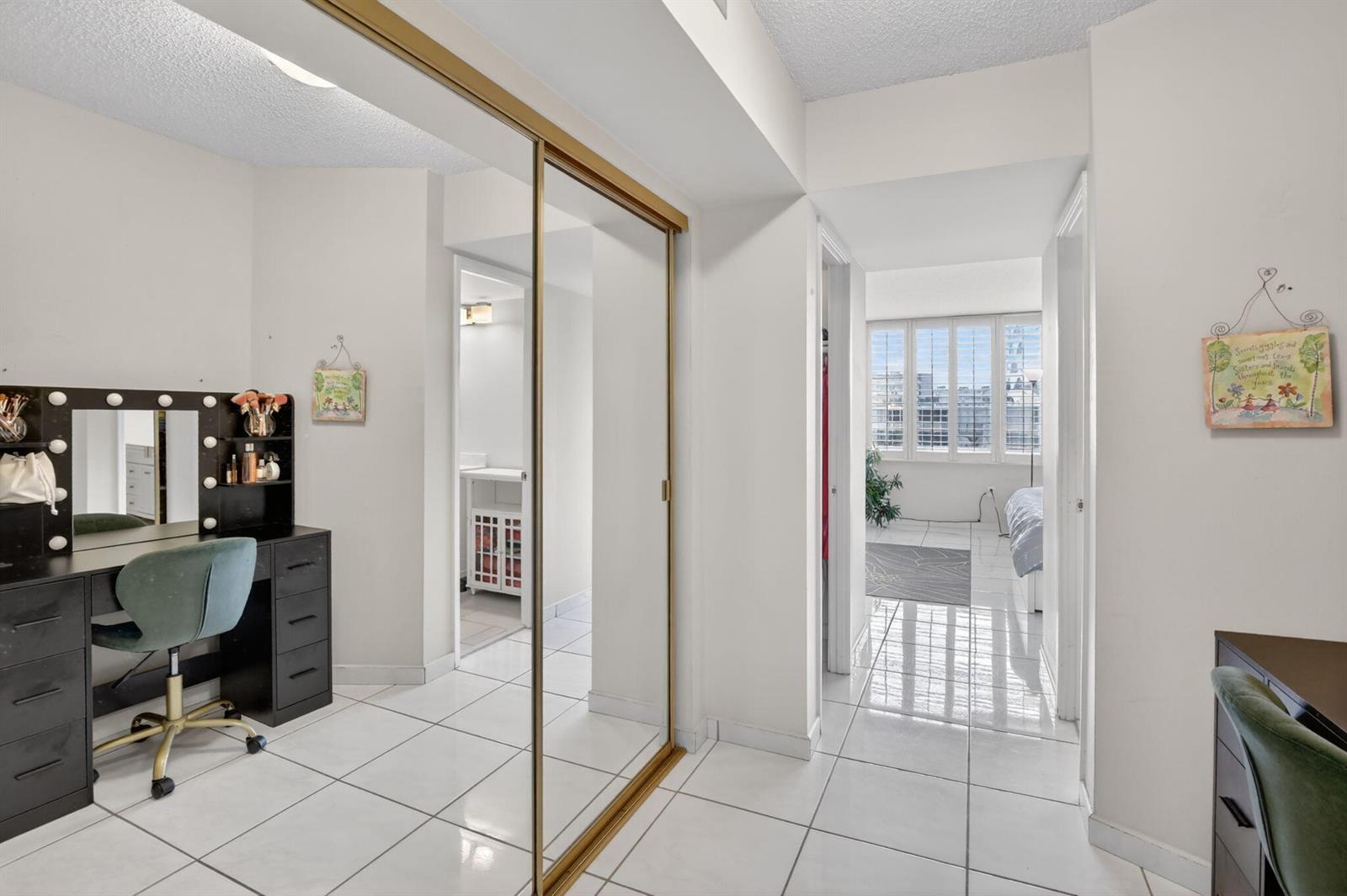 408-1 2 / 2 1315 sq. ft. $ 2026-03-31 0 Photo