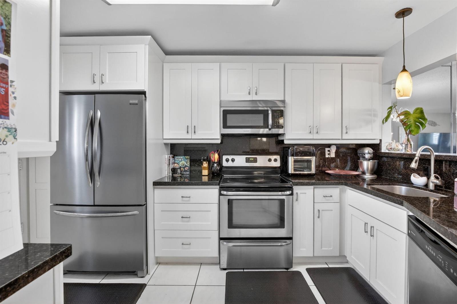 408-1 2 / 2 1315 sq. ft. $ 2026-03-31 0 Photo