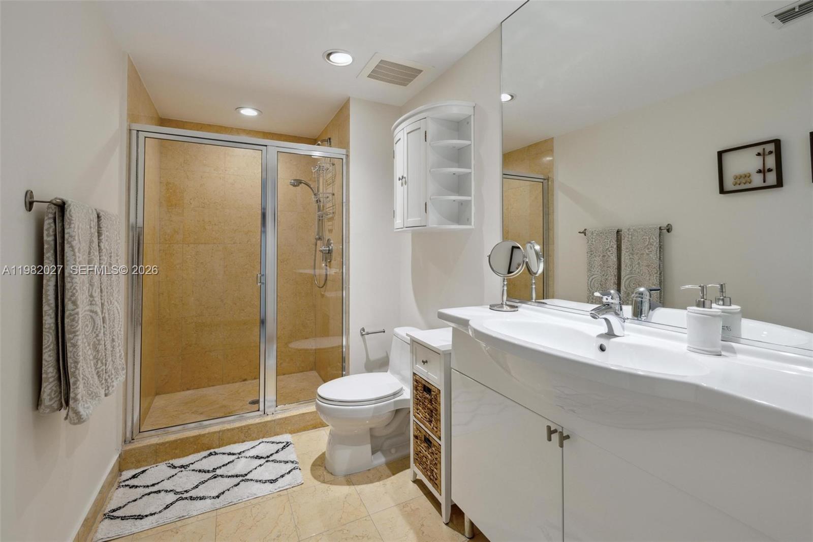3909 1 / 1 844 sq. ft. $ 2026-03-12 0 foto