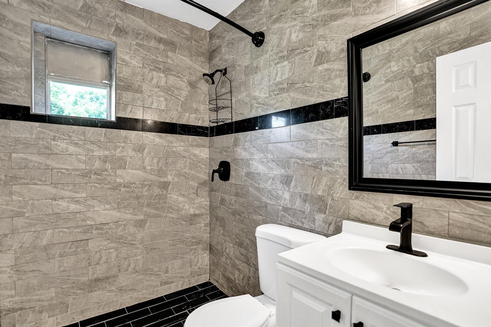 Подробнее / 0 988 кв.футов $ 2026-06-08 0 Фото