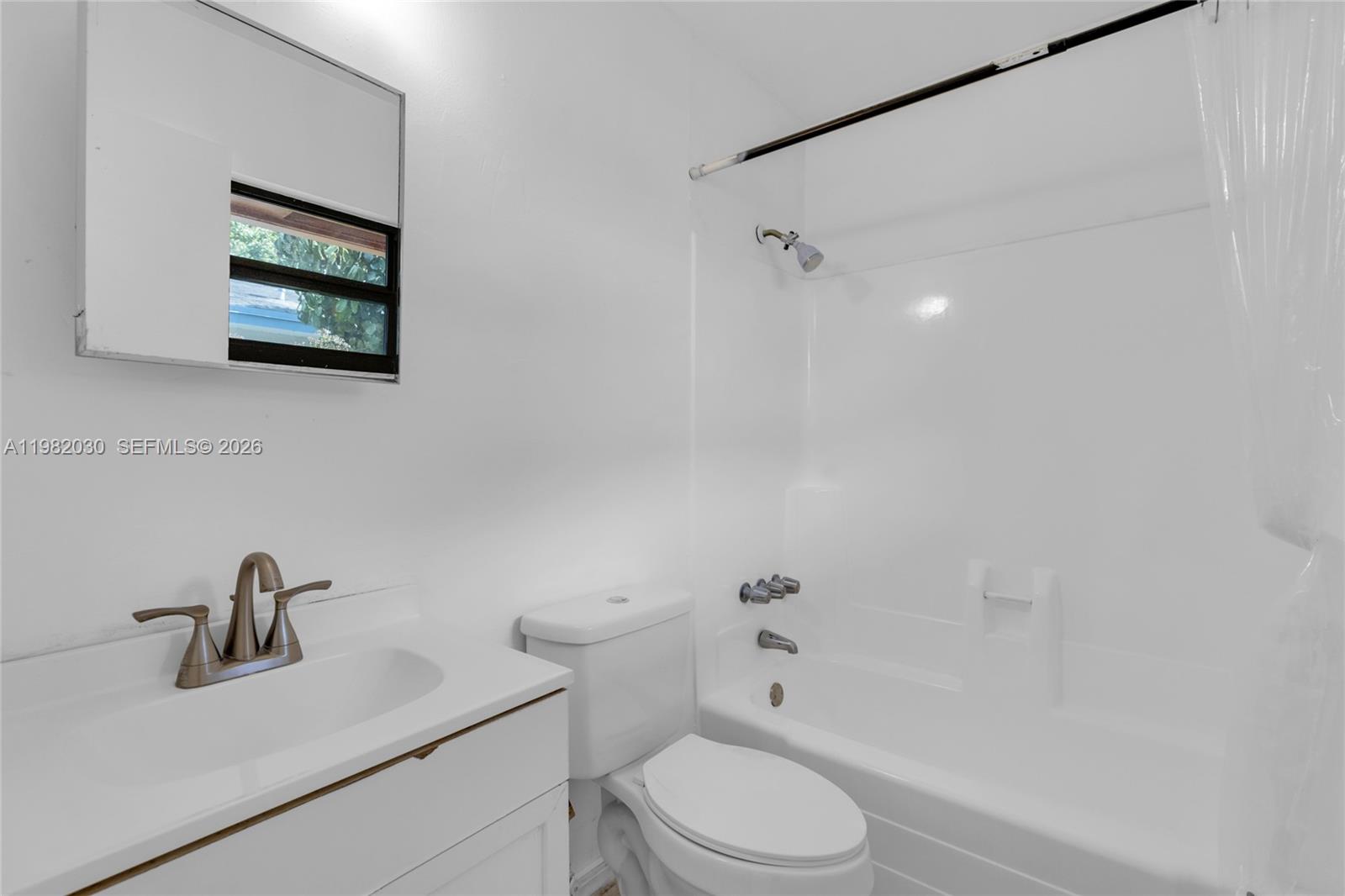   /  2025 sq. ft. $ 2026-03-12 0 Photo