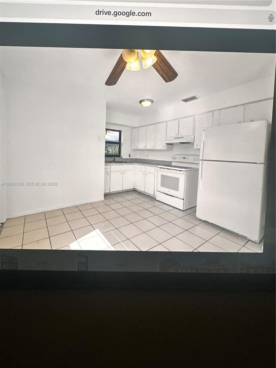   /  2025 sq. ft. $ 2026-03-12 0 Photo
