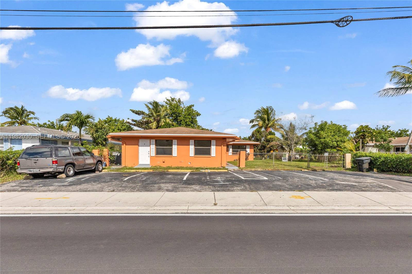   /  2025 sq. ft. $ 2026-03-12 0 Photo