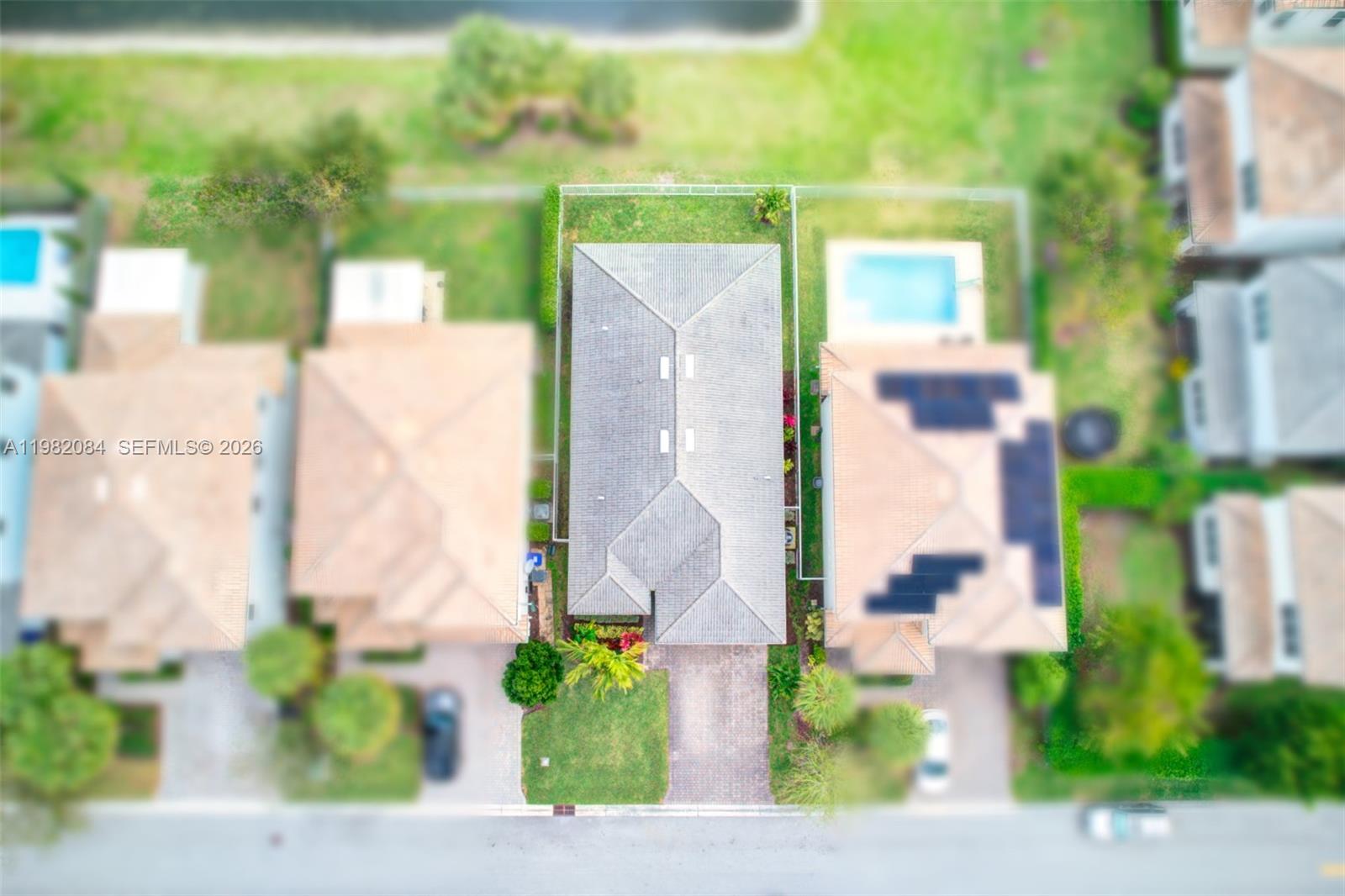 Ver detalles 1575 3 / 2 1742 sq. ft. $ 2026-03-12 0 foto