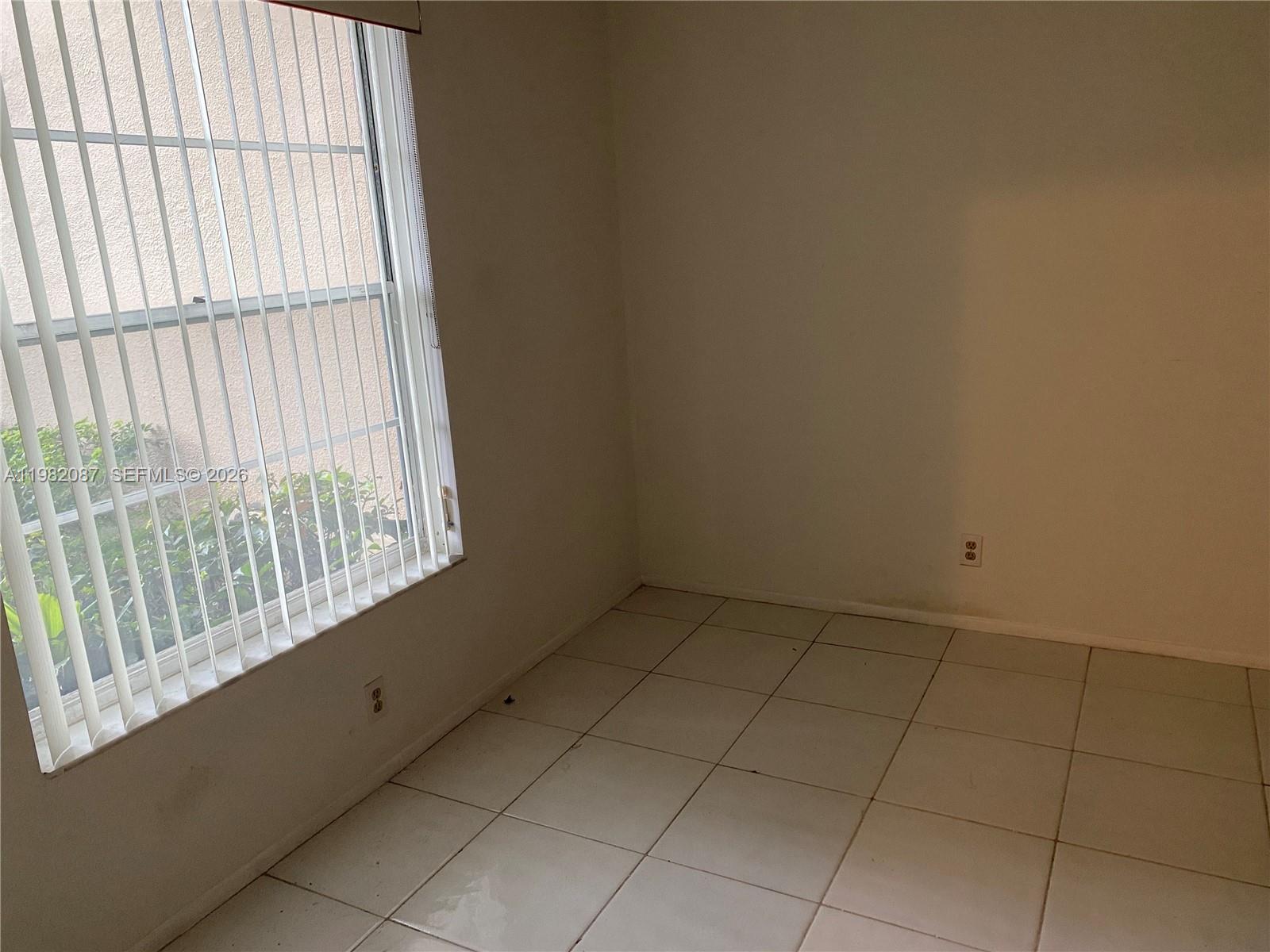 Photo of 1951 Atlantic Shores Blvd  (1951), Hallandale Beach, Florida, 33009 - 