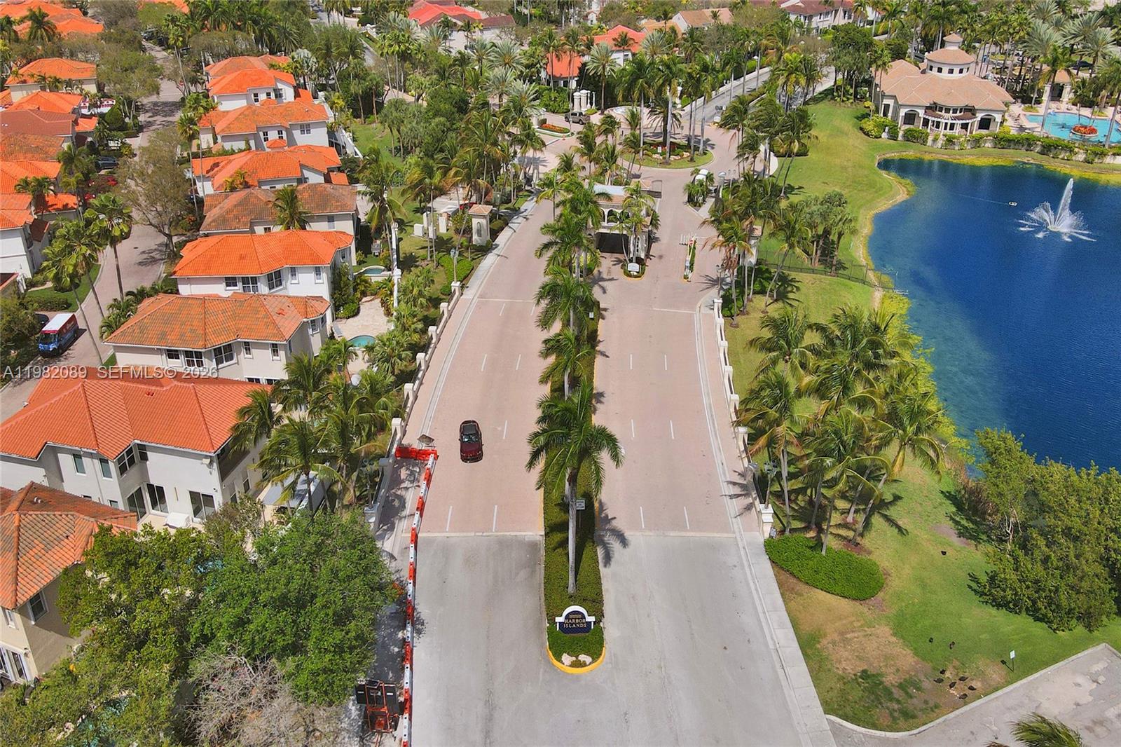 Photo of 1459 Shoreline Way  (1459), Hollywood, Florida, 33019 - 