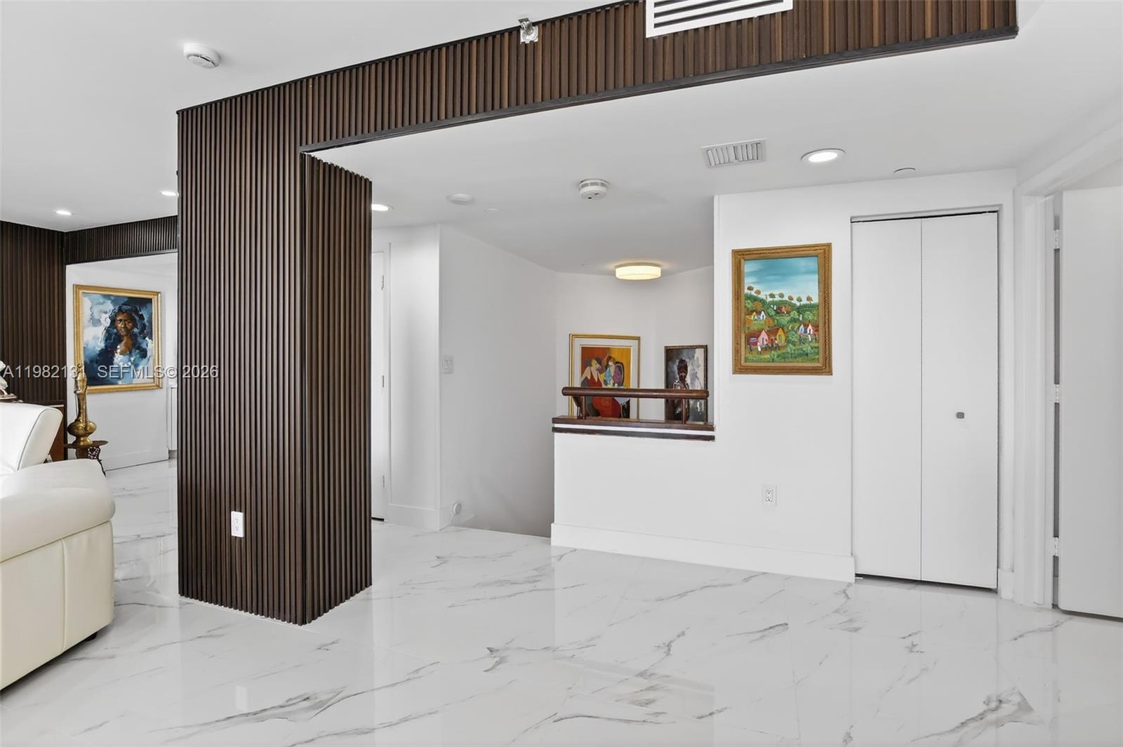 2301 3 / 5 2470 sq. ft. $ 2026-03-12 0 Photo