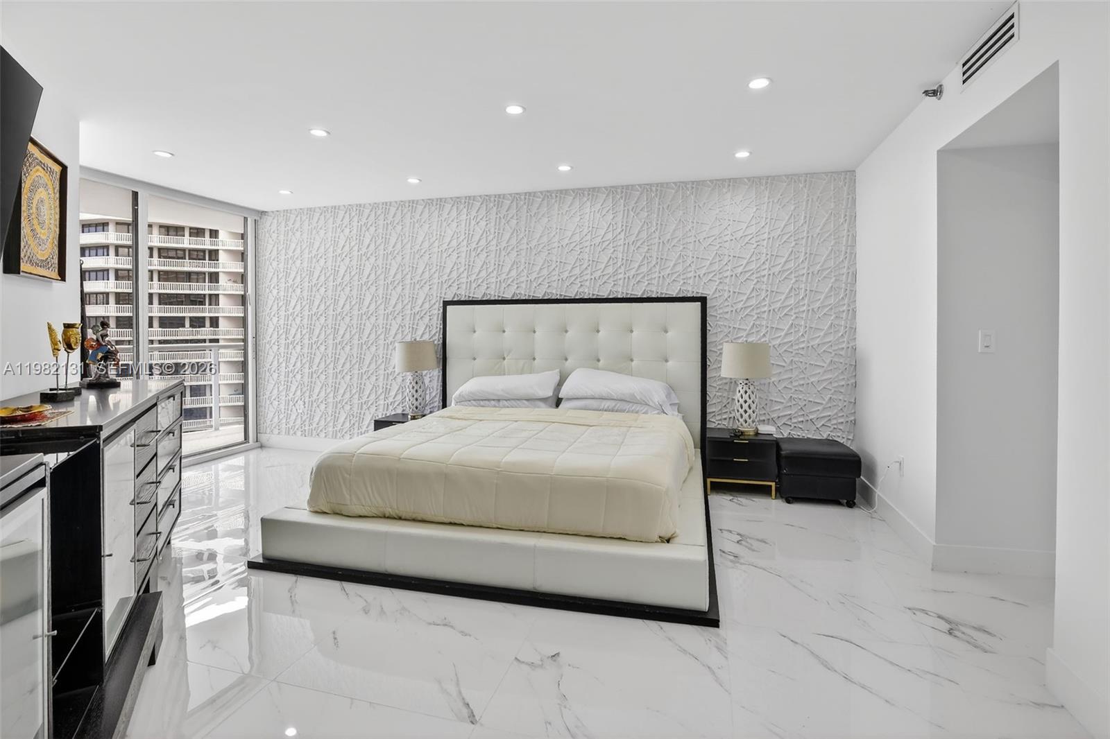 2301 3 / 5 2470 sq. ft. $ 2026-03-12 0 Photo