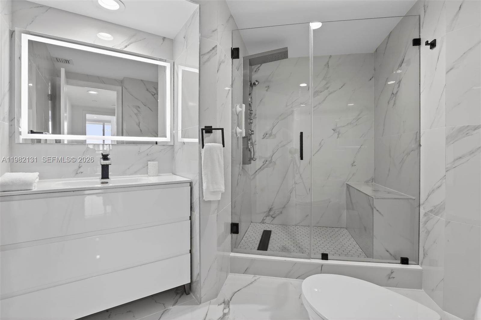 2301 3 / 5 2470 sq. ft. $ 2026-03-12 0 Photo