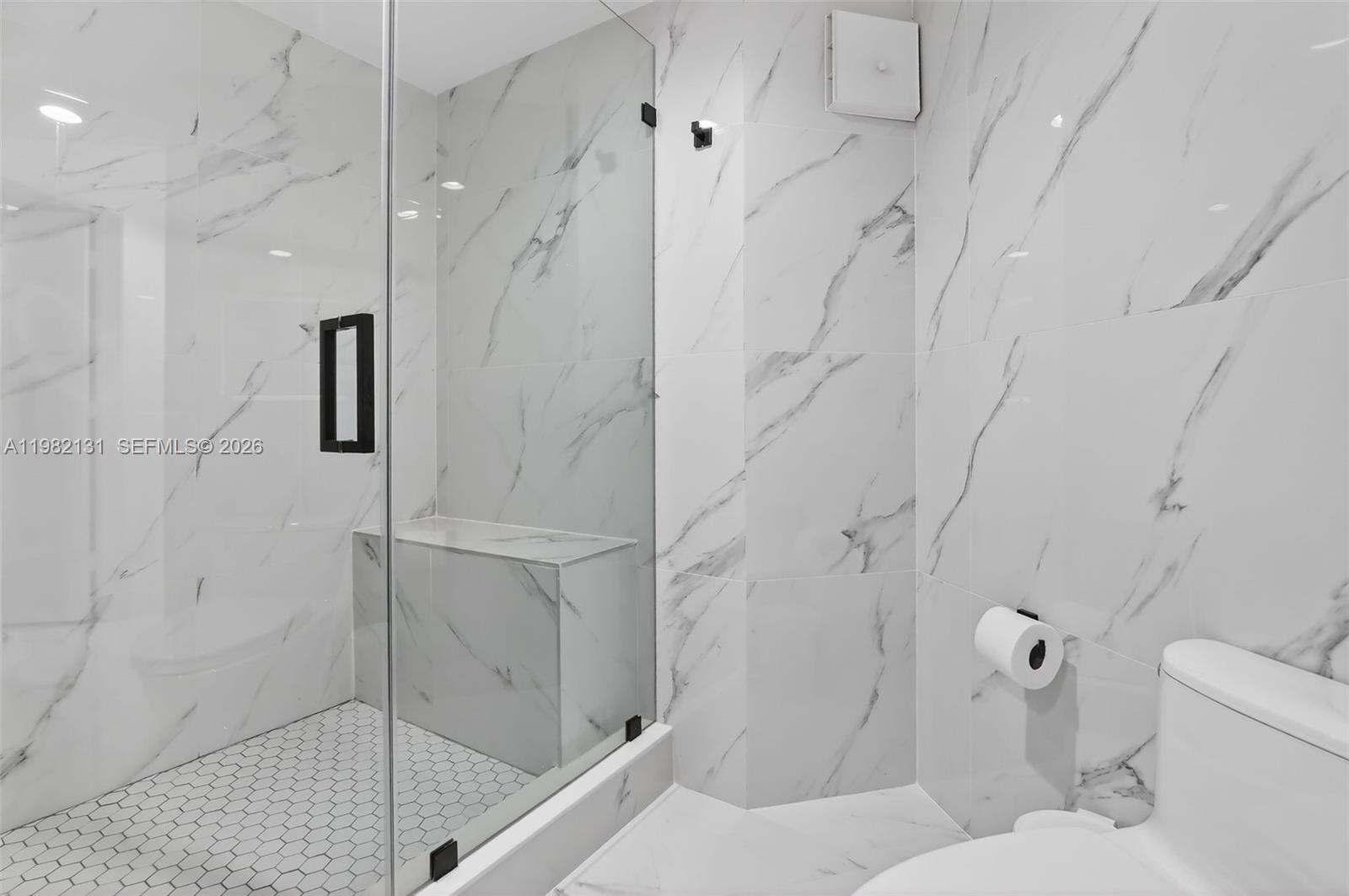 2301 3 / 5 2470 sq. ft. $ 2026-03-12 0 Photo