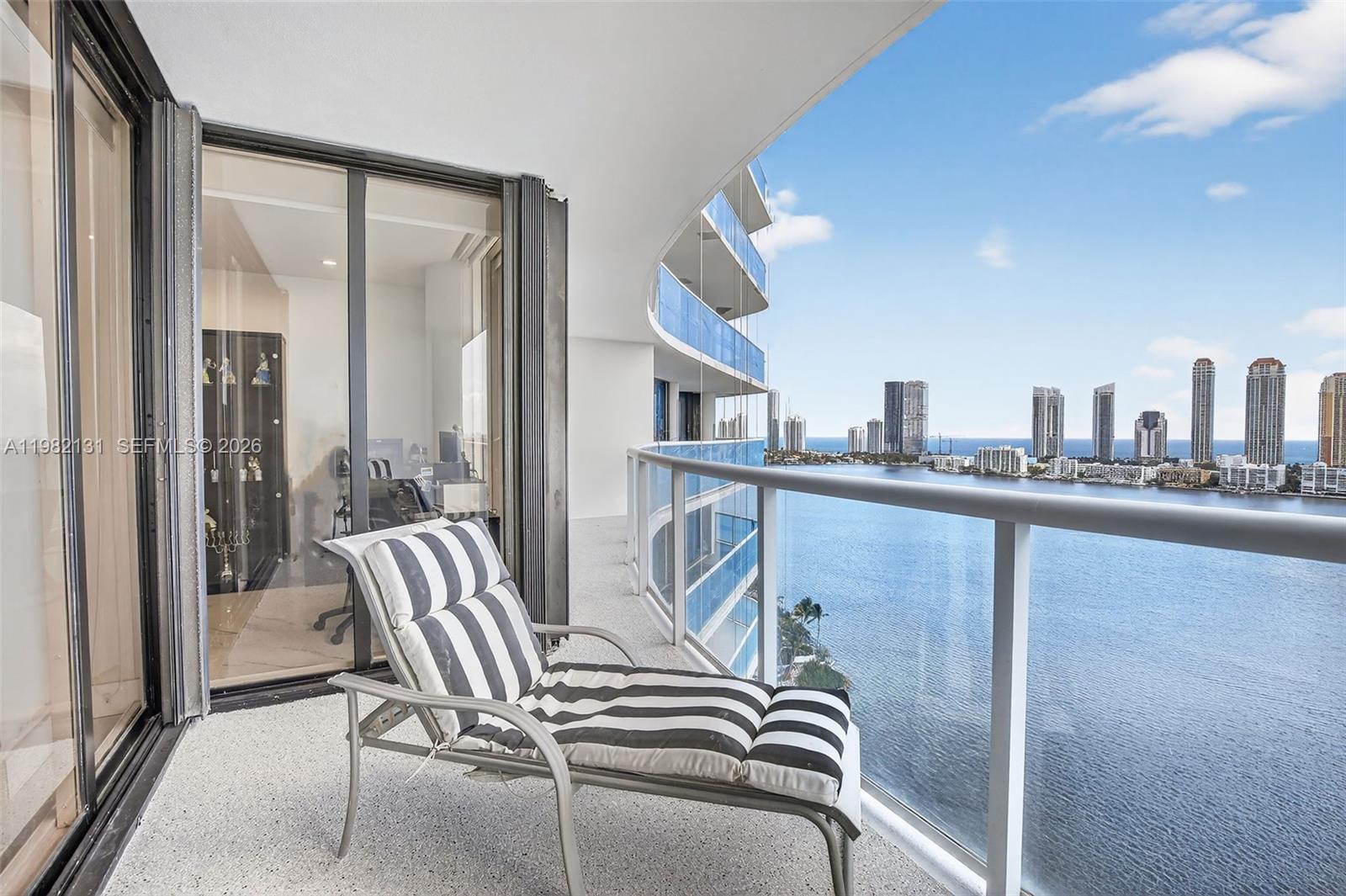 2301 3 / 5 2470 sq. ft. $ 2026-03-12 0 Photo