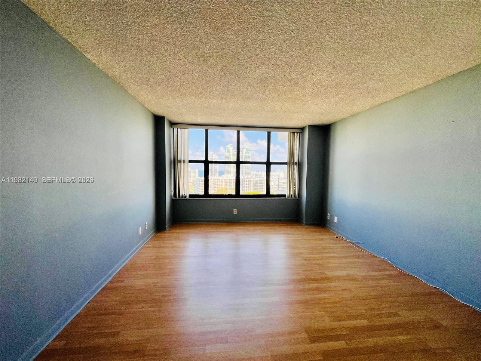 Photo of 2500 Parkview Dr  #1803, Hallandale Beach, Florida, 33009 - BEDROOM