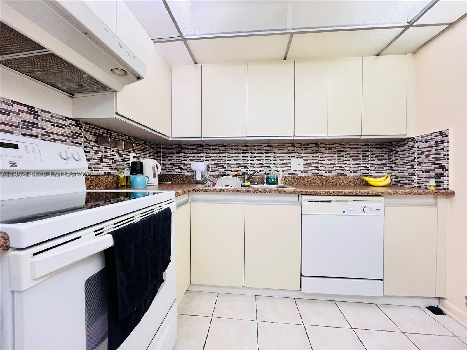 Photo of 2500 Parkview Dr  #1803, Hallandale Beach, Florida, 33009 - 