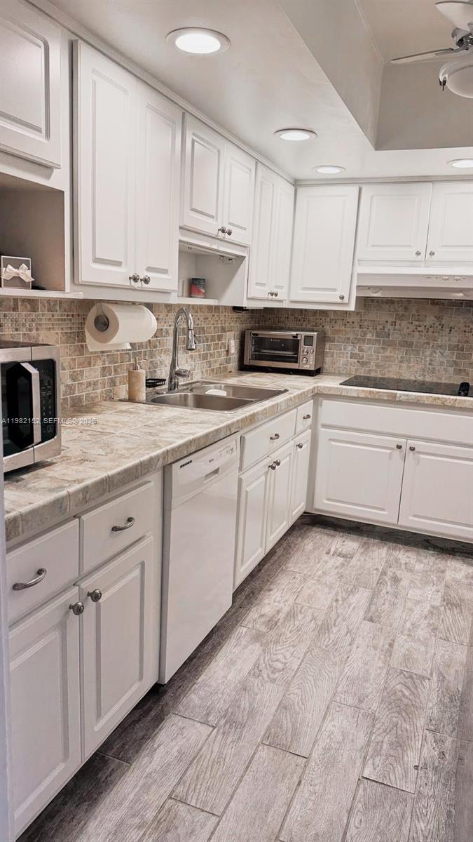 Photo of 400 Kings Point Dr  #408, Sunny Isles Beach, Florida, 33160 - 