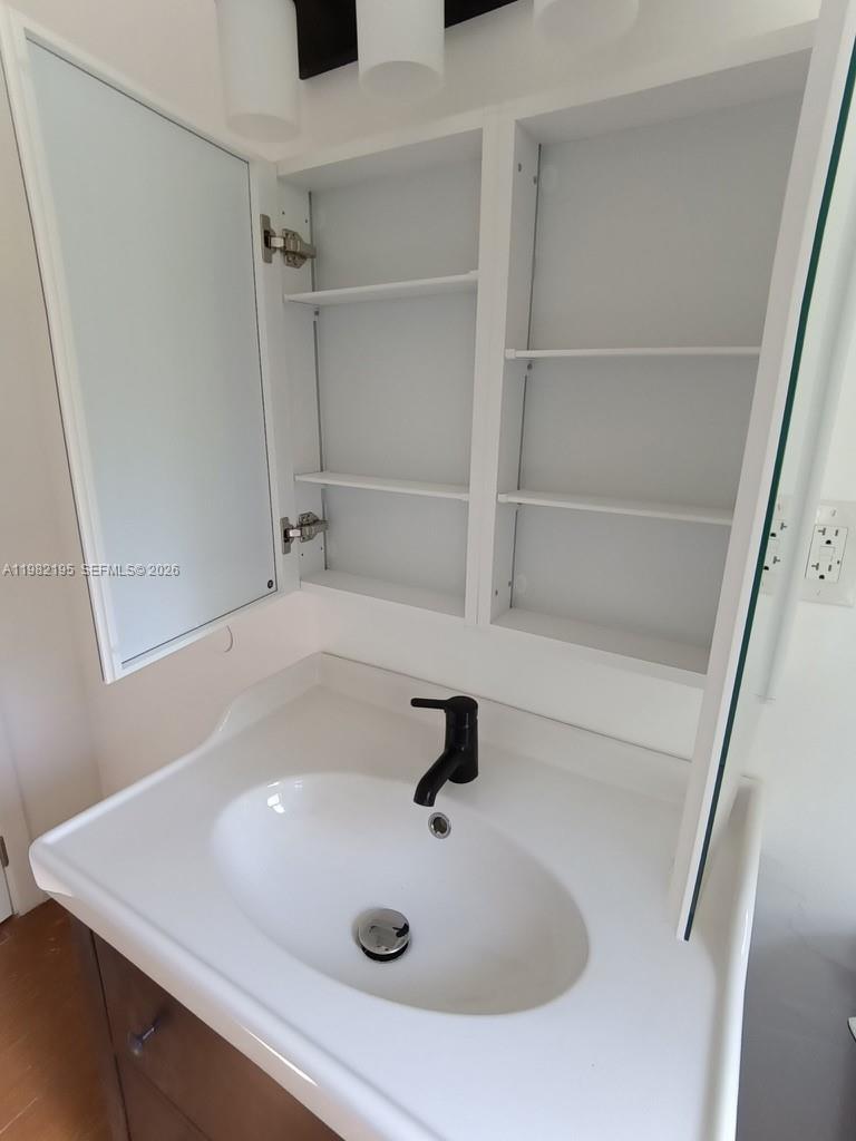 Подробнее / 1366 кв.футов $ 2026-03-13 0 Фото