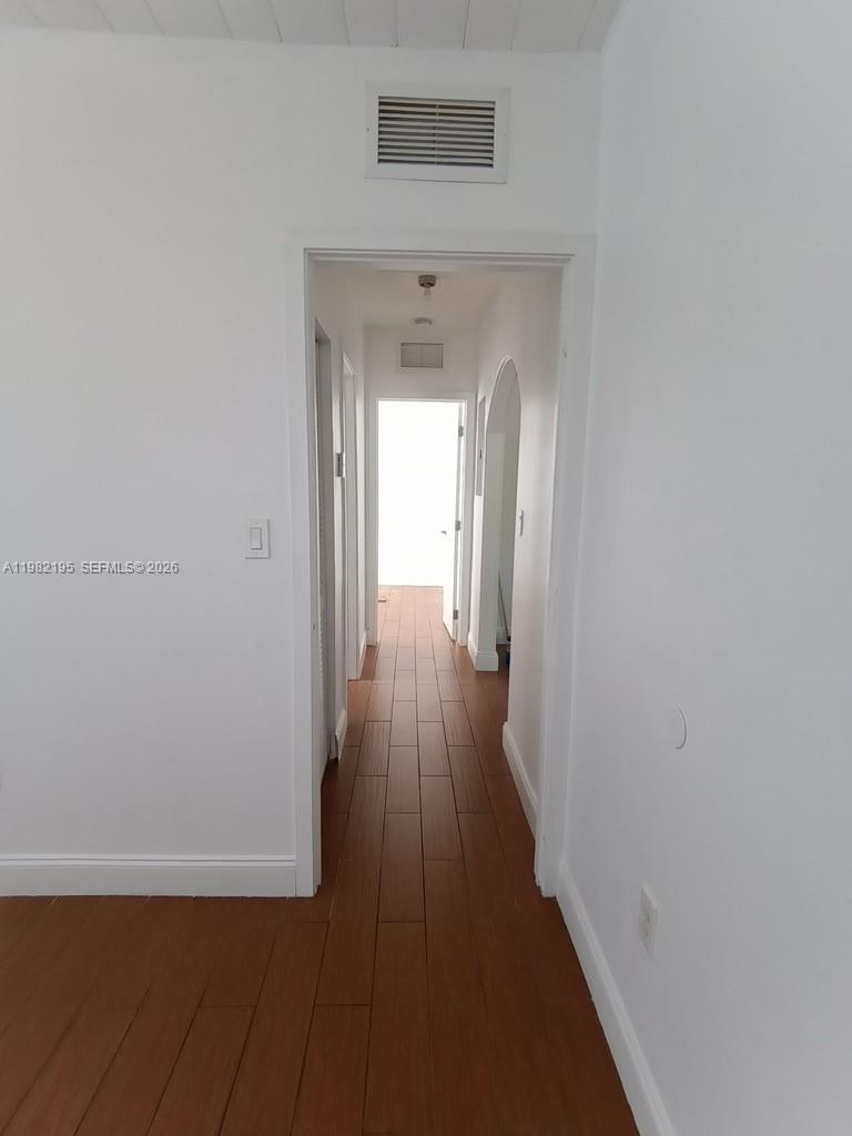 Подробнее / 1366 кв.футов $ 2026-03-13 0 Фото