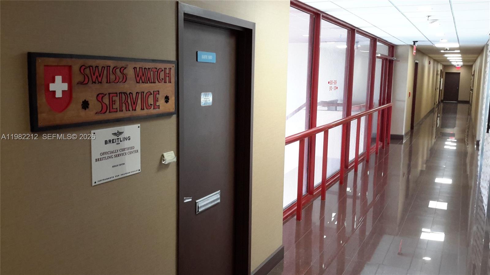   /   кв.футов $ 2026-03-13 0 Фото