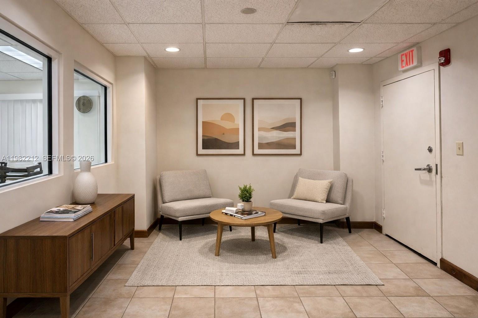   /   кв.футов $ 2026-03-13 0 Фото