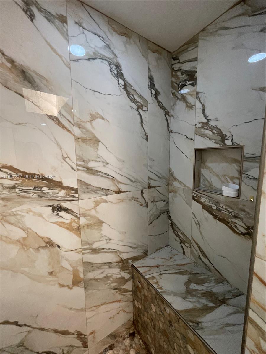 5544 3 / 2 1609 кв.футов $ 2026-03-13 0 Фото